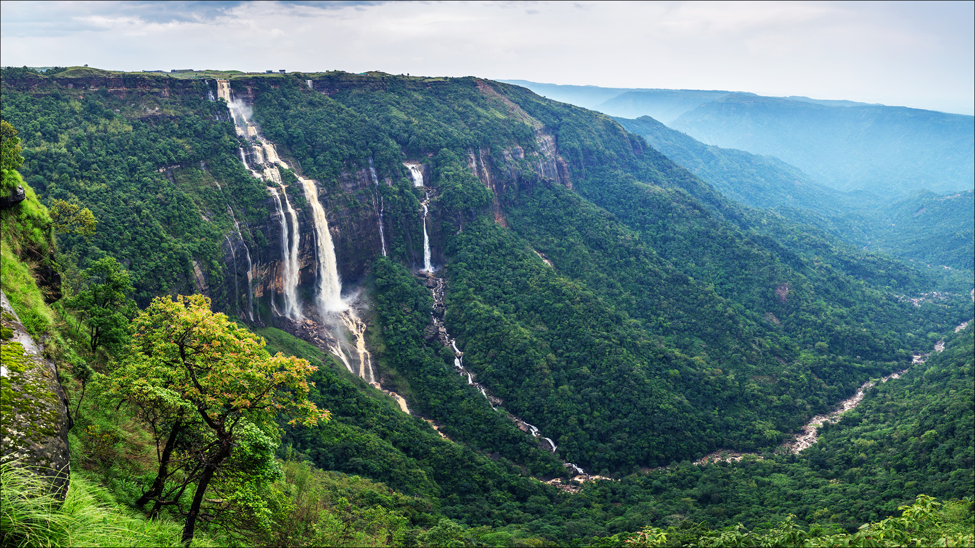 6N7D Offbeat Meghalaya with Kaziranga Safari