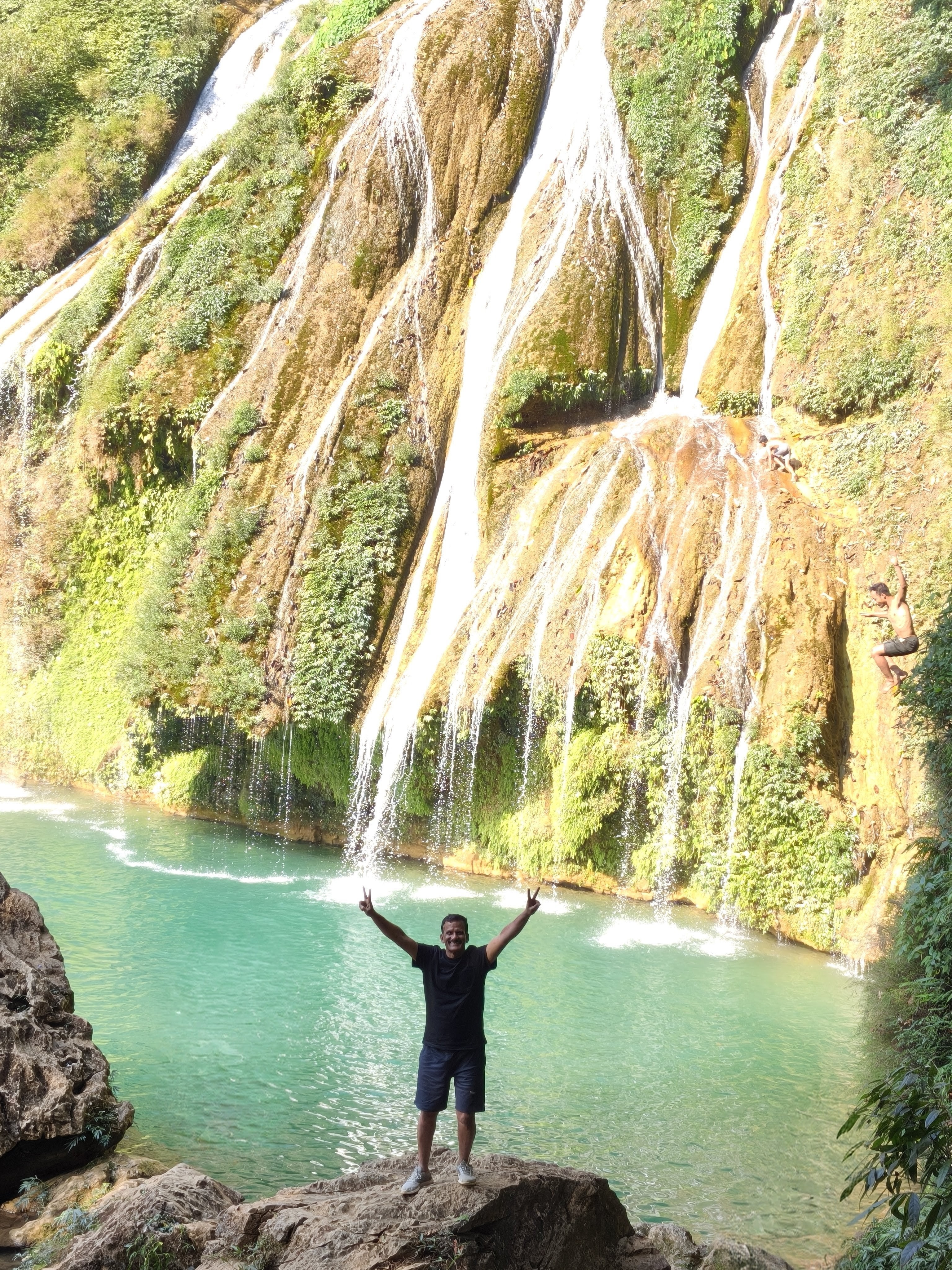 Day 5: Water Activities → Mawlynnong → Seven Sisters Falls → Nohkalikai Falls → Cherrapunji